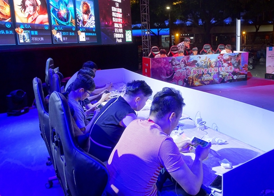 趣味数据栏：各国对阵Top30战 队数据最好的选手